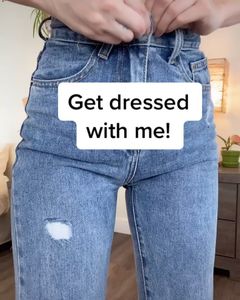 Instagram post by @dressmelikethat