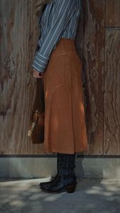 Instagram post by @amandanelz