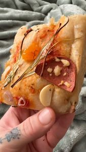 Instagram post by @ashleyshotwellcakes