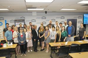 Instagram post by @steph.eatsntravels