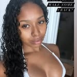 @blatinafit Instagram Profile