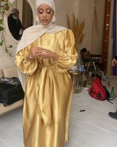 Instagram post by @makeupbydivadoll