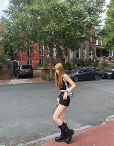 Instagram post by @aura_jina_j