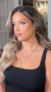 Instagram post by @makeupby_izabela