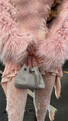 Instagram post by @danelya_a