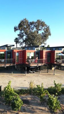 Instagram post by @ellemclemore