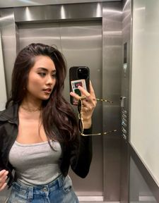 Instagram post by @ploydyoung