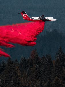 Instagram post by @hikester_