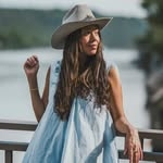 @chelseabucklew Instagram Profile