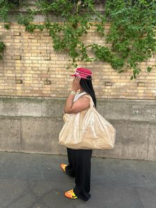 Instagram post by @b.hov