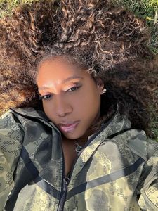 Instagram post by @b.hov