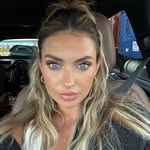 @alexiswyborny Instagram Profile