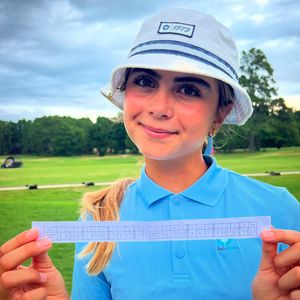 Instagram post by @bellasimoes