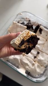 Instagram post by @itsaverymonet