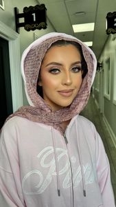 Instagram post by @makeupbyemana