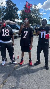 Instagram post by @relloh