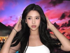 Instagram post by @_rachel_wachel_