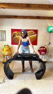 Instagram post by @mothertierra