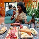 @loristhesomm Instagram Profile