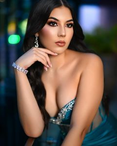 Instagram post by @rey_makeup_hairstyles