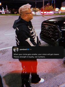 Instagram post by @pandasti