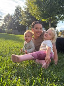 Instagram post by @chenoavale