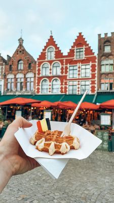 Instagram post by @chellzanotti