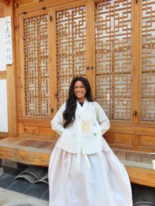 Instagram post by @palomahendersonn