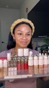 Instagram post by @palomahendersonn