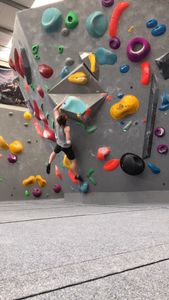 Instagram post by @matthew_paraclimbing