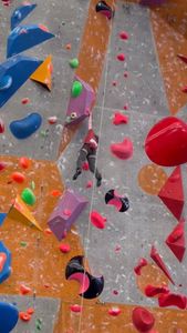 Instagram post by @matthew_paraclimbing