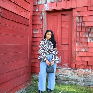 Instagram post by @curlsfrolife