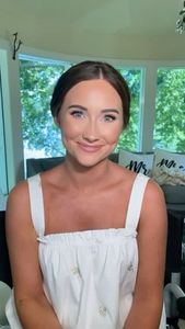 Instagram post by @lashiradavidsonmakeup