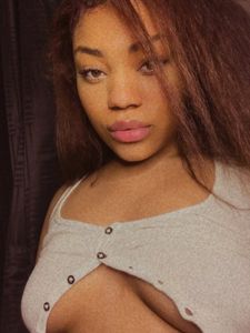 Instagram post by @kimyannav_