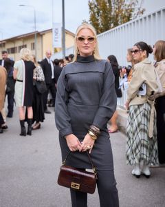 Instagram post by @elizabeth_rovens