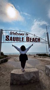 Instagram post by @louangemwajuma