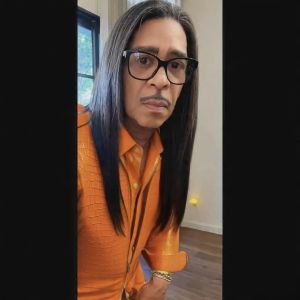 Instagram post by @elgincharles