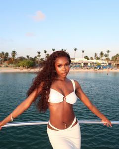 Instagram post by @mariahdeola