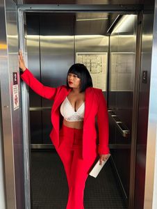 Instagram post by @taylortheesty