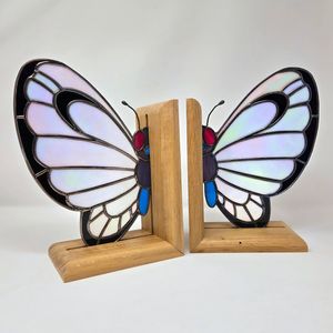 Instagram post by @mewisme700