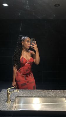 Instagram post by @cassandrafity0gi