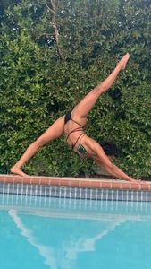 Instagram post by @zoyayaseka