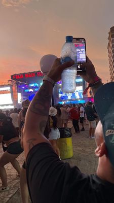 Instagram post by @drinkingwithdom