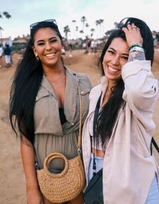 Instagram post by @drinkingwithdom