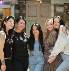 Instagram post by @drinkingwithdom