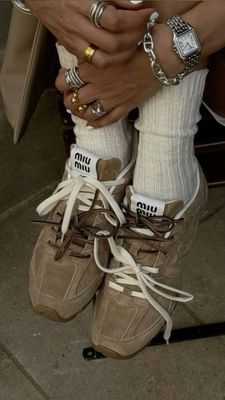 Instagram post by @with.mollie