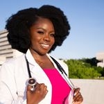 @drnisha_340 Instagram Profile