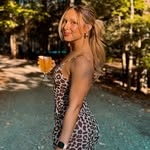 @suzkewl Instagram Profile