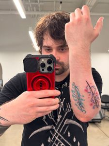 Instagram post by @damienhaas