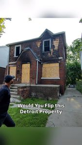 Instagram post by @jaybuysdetroit